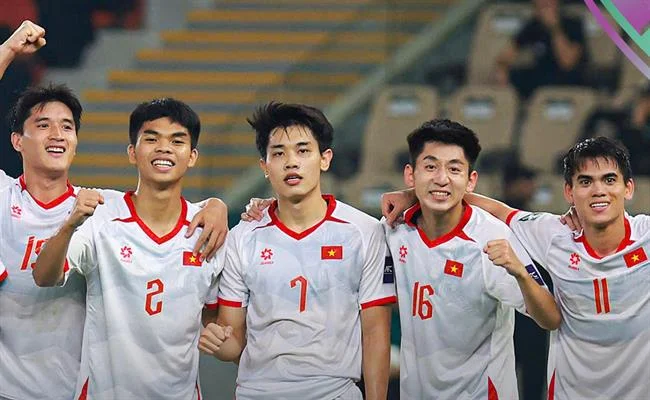 Hỗ trợ trực tuyến FCB8